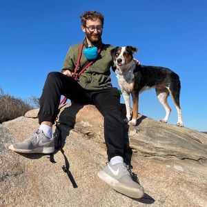 Meet your Posher, Max